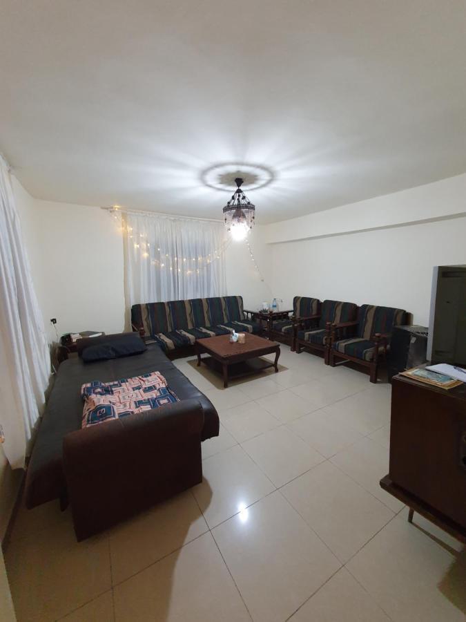 The Oaks Hotel Madaba Esterno foto